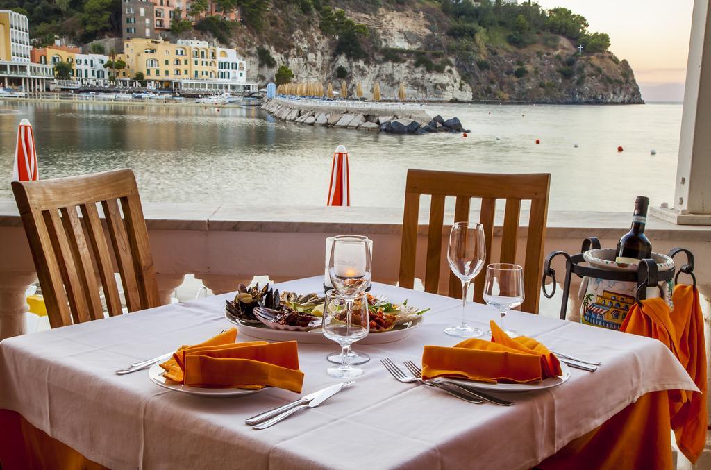 Hotel La Sirenella Lacco Ameno  Kültér fotó