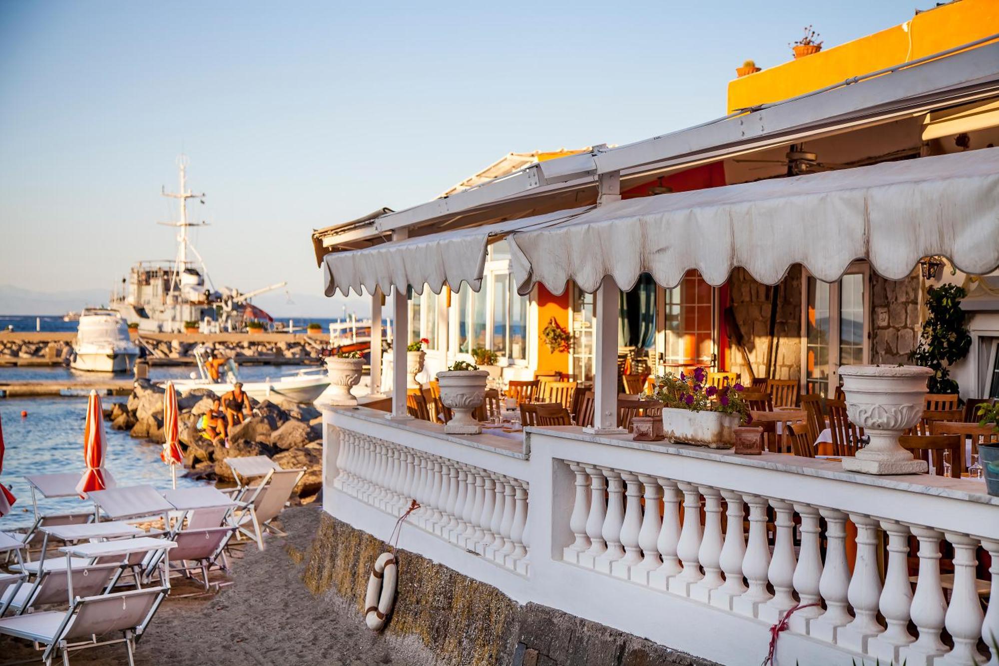 Hotel La Sirenella Lacco Ameno  Kültér fotó